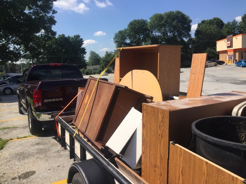 Junk Removal byt rewhaul! We remove unwanted items from you location